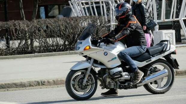 Не спешите на дорогу: почему апрель — не время для мотоцикла