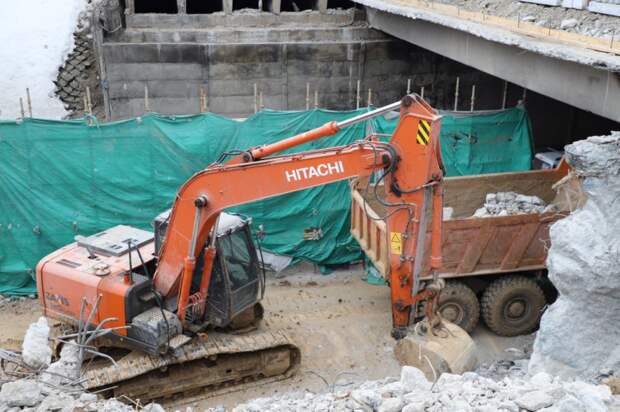 Первый этап реконструкции Орловского путепровода в Туле выполнен на 45%