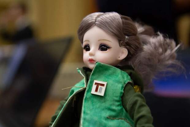 Студентки ТулГУ разработали "плащ-невидимку" с термохромным камуфляжем