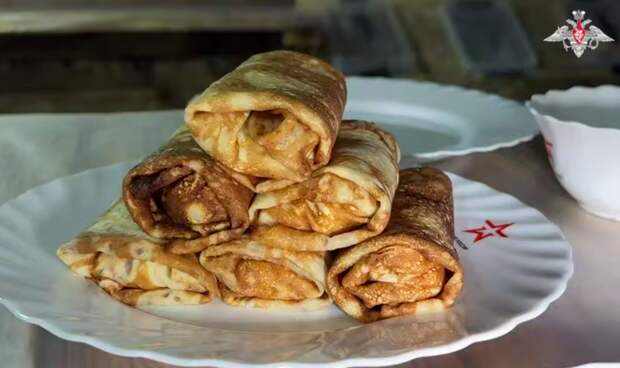 Военные группировки «Центр» отметили Масленицу в зоне спецоперации