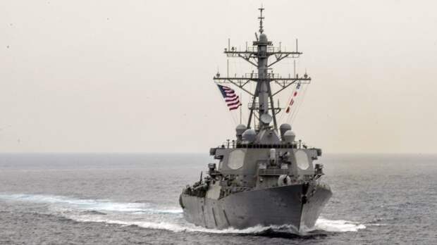 Столкновение USS Fitzgerald и контейнеровоза: соцсети вспомнили знаменитый анекдот