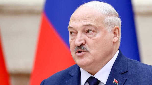 Лукашенко призвал США учиться демократии у Белоруссии