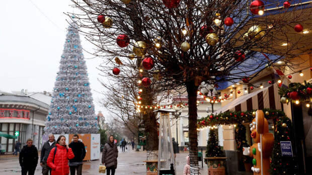 В Крыму половину вывесок на иностранных языках заменили на русские