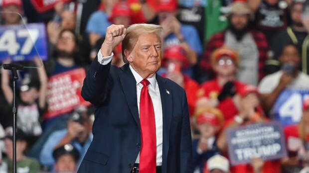 Трамп предварительно получает 277 голосов выборщиков