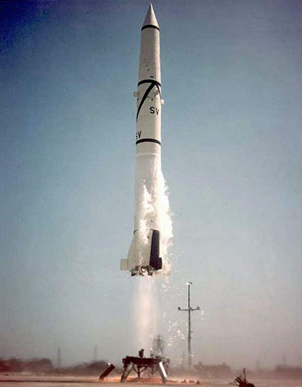Баллистическая ракета PGM-11A Redstone