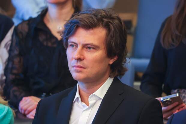 На машину Прохора Шаляпина рухнуло дерево