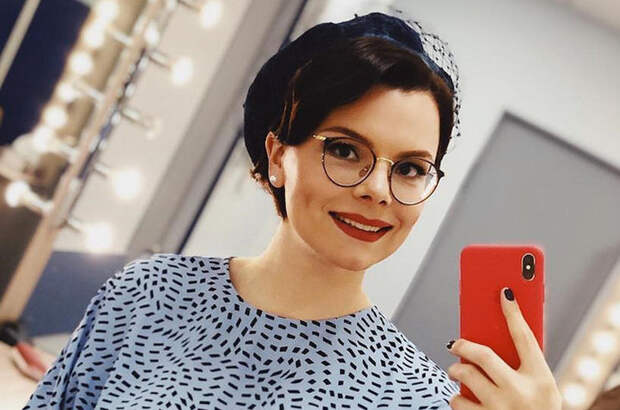 Жена Петросяна объяснила отсутствие обручального кольца