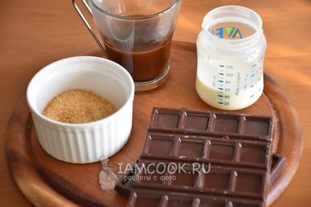 Ингредиенты для горячего шоколада с кофе