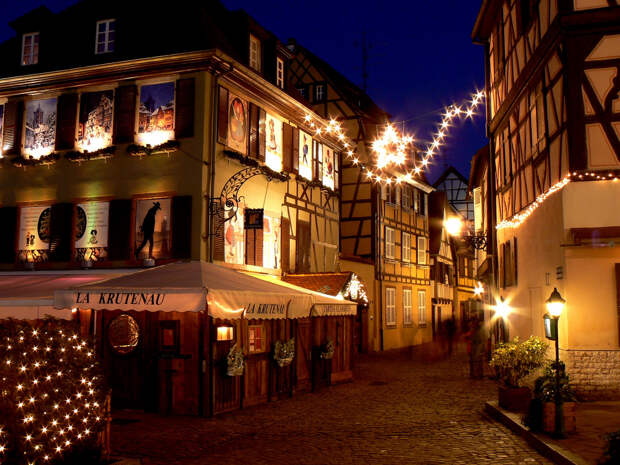 Colmar by night