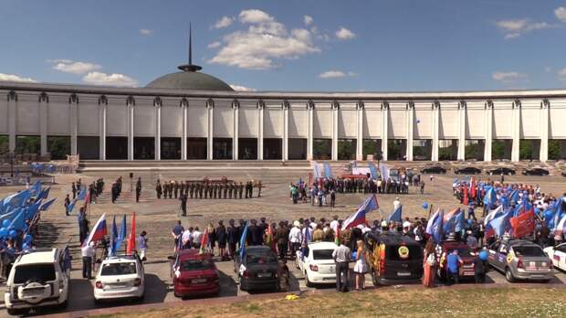 Портал «Узнай Москву» подготовил для горожан квест «Во славу героев»