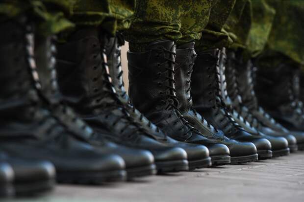 Минск: На срочную службу отправляются первые новобранцы