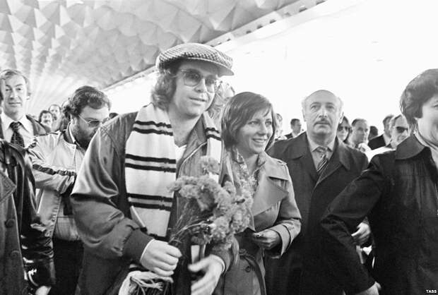 Элтон Джон в СССР EltonJohninUSSR01 Элтон Джон в СССР