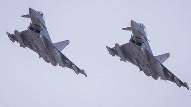 Новая война: Запад расчищает небо России для ударного кулака авиации НАТО