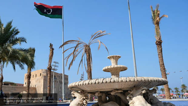 Жители Ливии протестуют против вмешательства Франции в дела государства