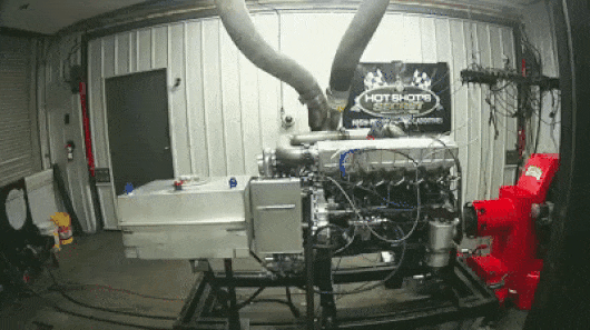Видео: дизельный мотор мощностью 2200 л.с. взорвался при испытаниях