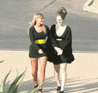 Прикольные и забавные гифки для улыбки