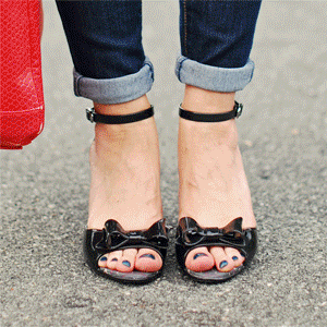 Confessions of a shoeaholic Confessions of a shoeaholic
